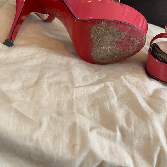 Shoes - Picture 3 of 5